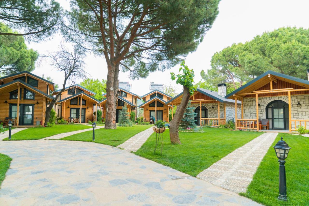 Pino Mar Luxury Bungalows Erdek Exteriör bild