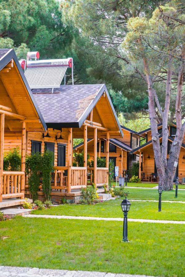 Pino Mar Luxury Bungalows Erdek Exteriör bild