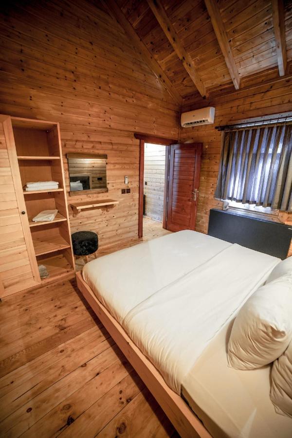 Pino Mar Luxury Bungalows Erdek Exteriör bild