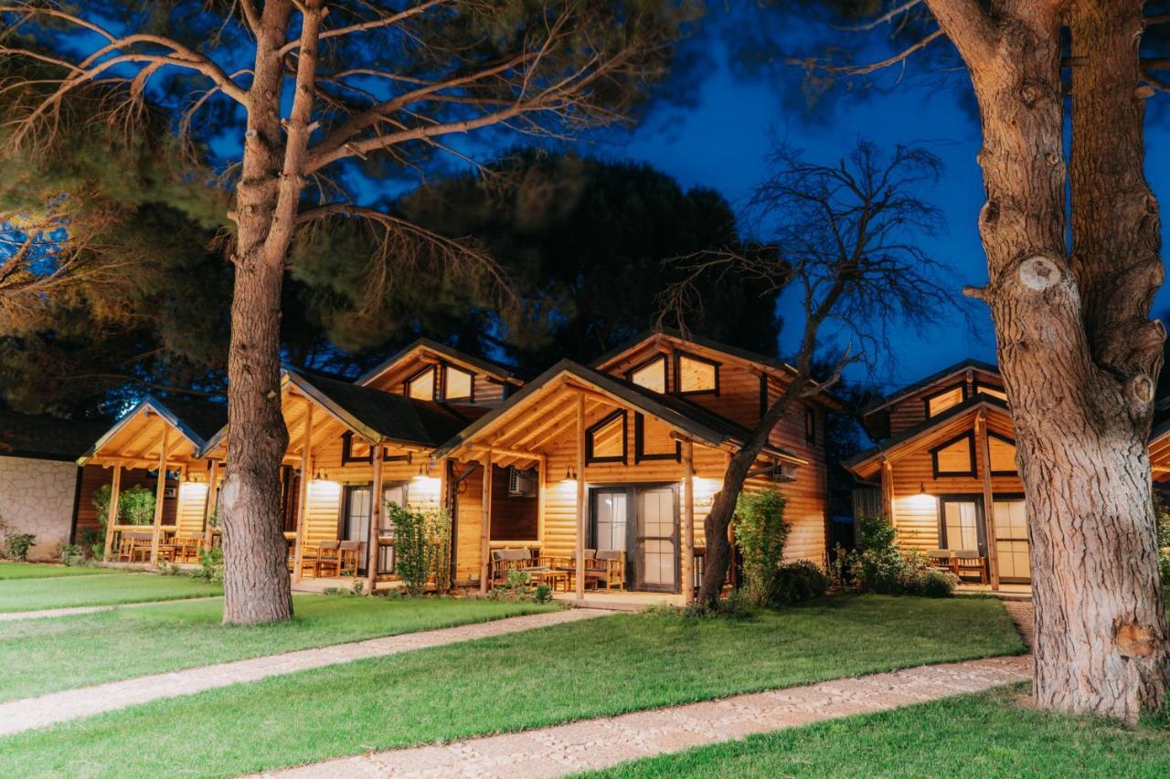Pino Mar Luxury Bungalows Erdek Exteriör bild