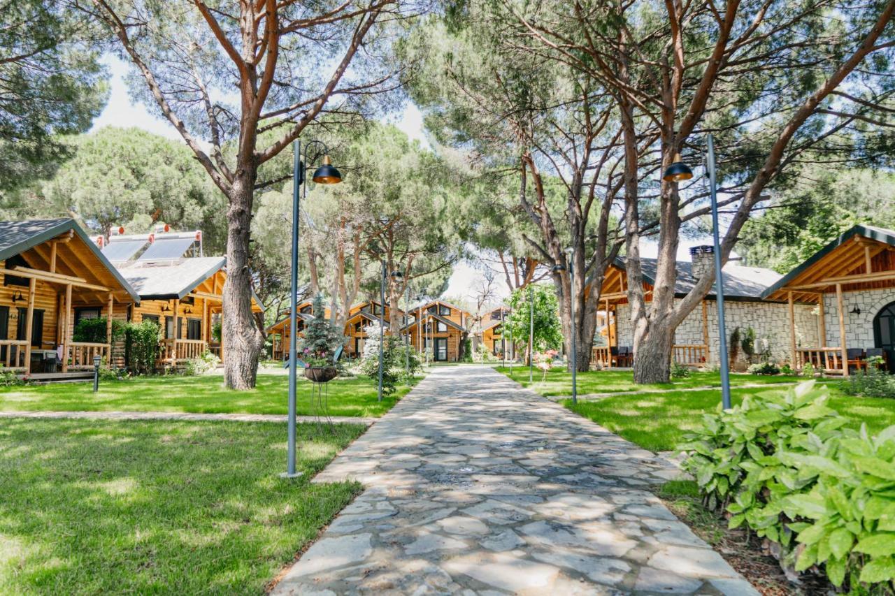 Pino Mar Luxury Bungalows Erdek Exteriör bild